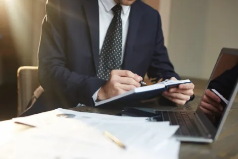 Advogado trabalhista em São Paulo: o que fazer quando a empresa não paga os direitos trabalhistas?